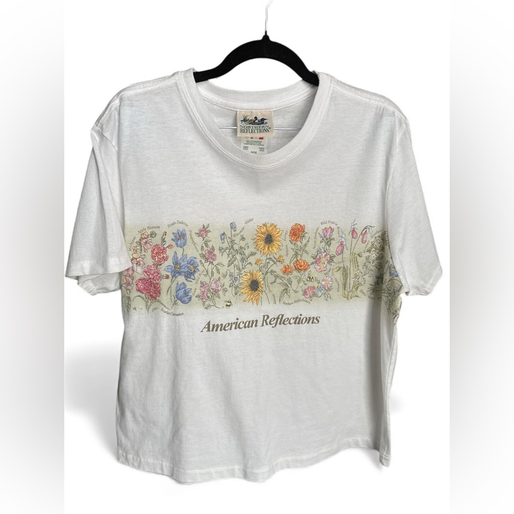 Northern Reflections T-Shirt with Nature Motif - American Reflections